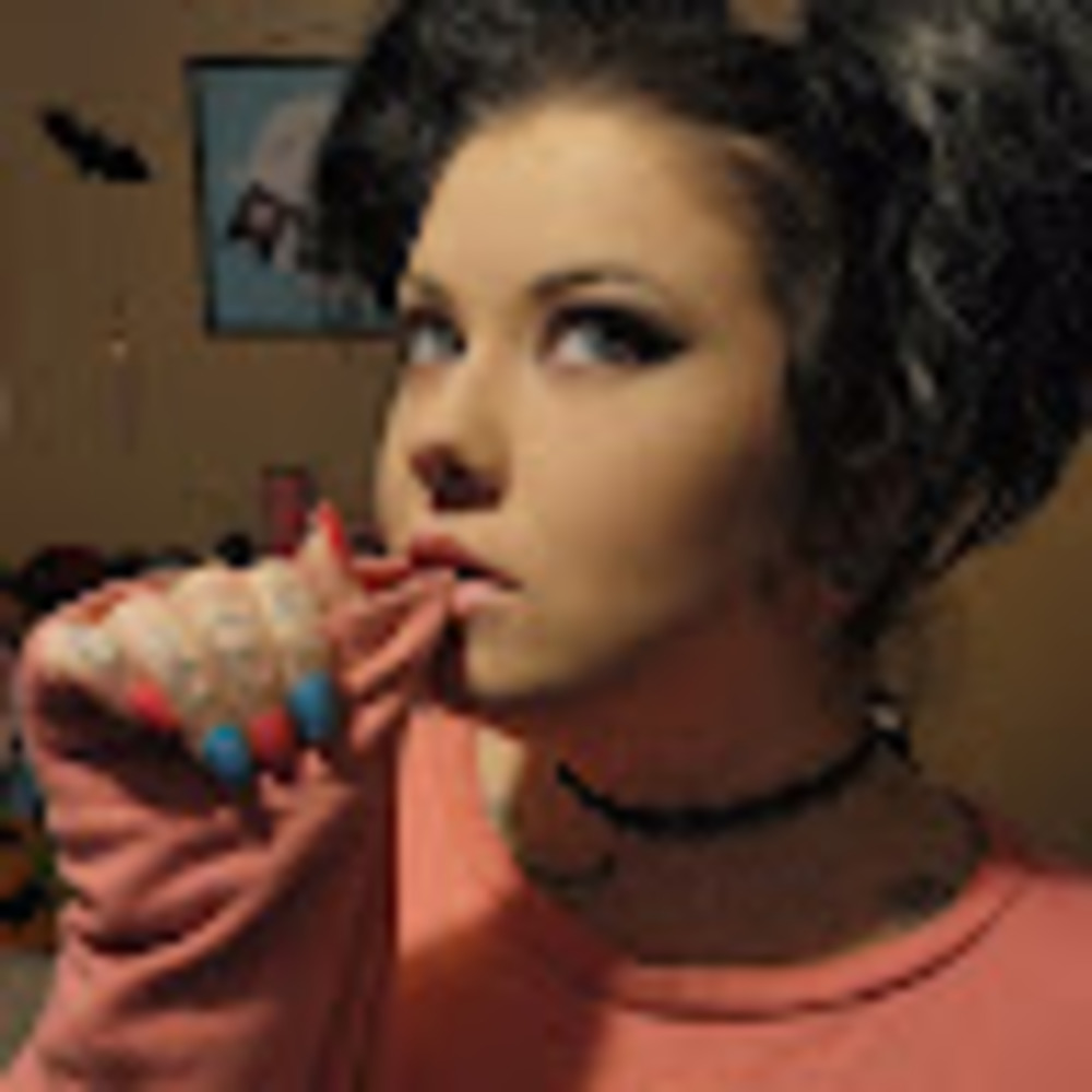 Meet your Posher, Harley